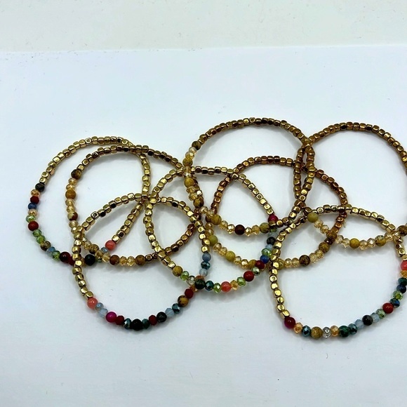 Stretch Fall Gold Jewel Tone Beaded 8 Strand Bracelet Fun Boho Trending - Picture 7 of 11